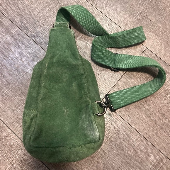 Free People Hudson Sling Bag in
Green SOLD OUT - Picture 7 of 7